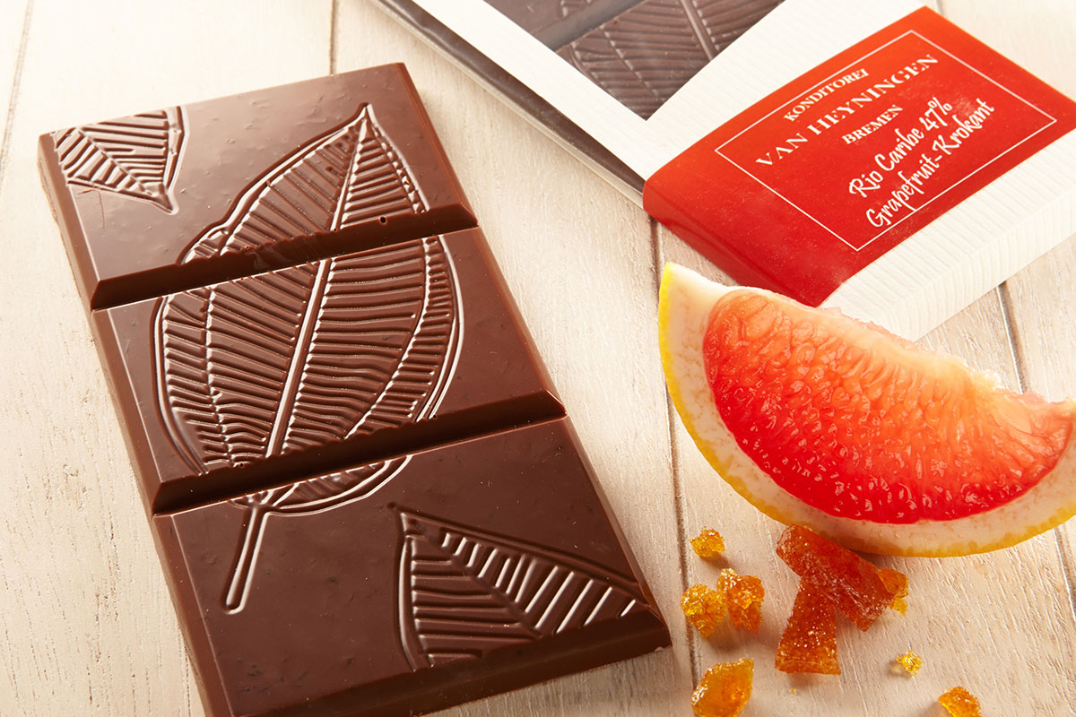 Sortenreine Rio Caribe Schokolade mit Grapefruit-Krokant
